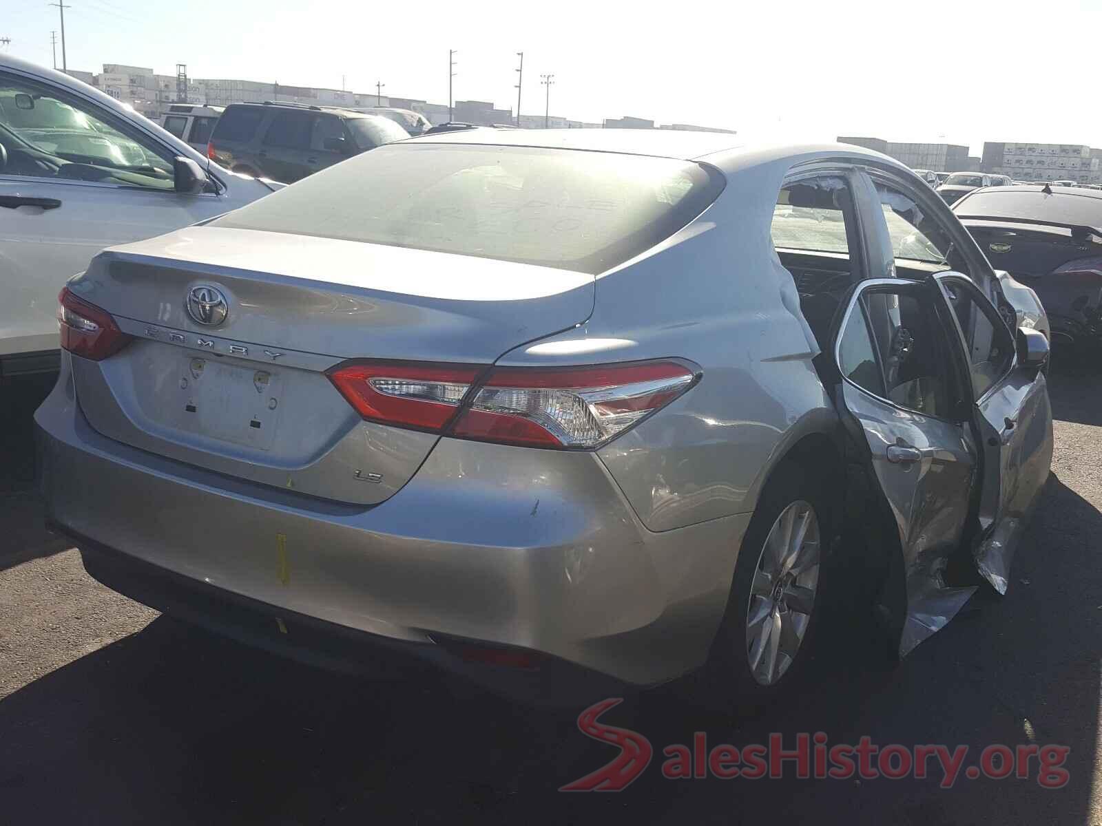 JTNB11HKXJ3029390 2018 TOYOTA CAMRY