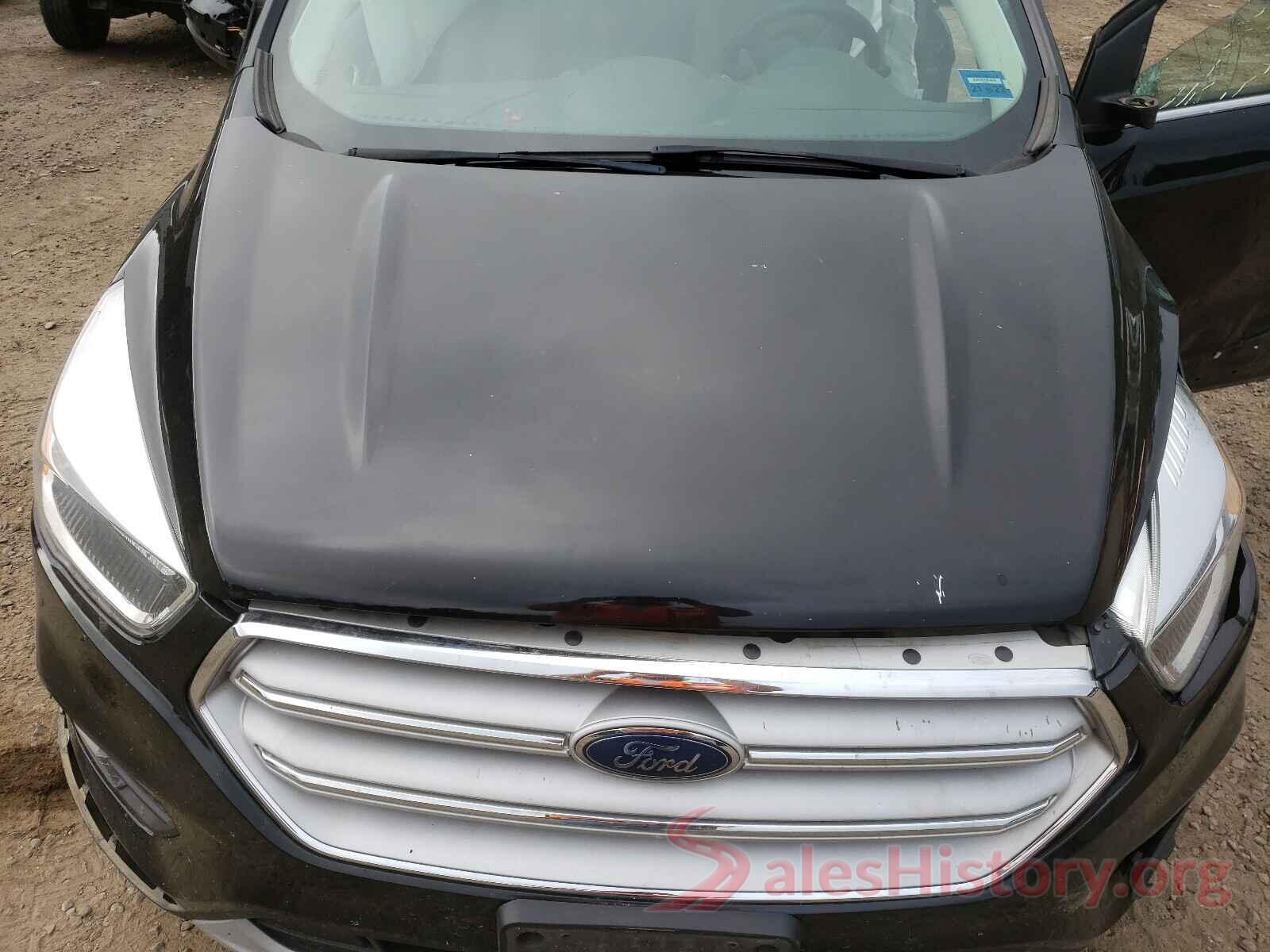 1FMCU9GD1JUB01360 2018 FORD ESCAPE