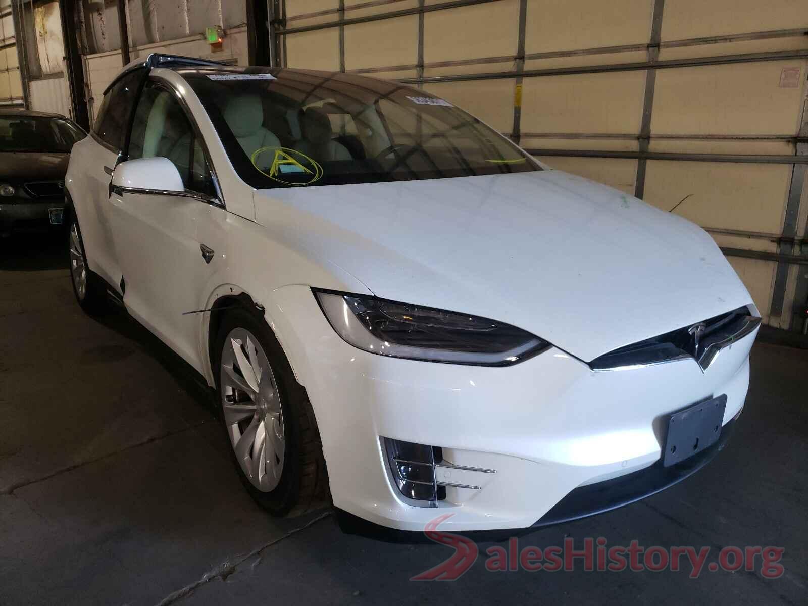 5YJXCDE24HF052008 2017 TESLA MODEL X