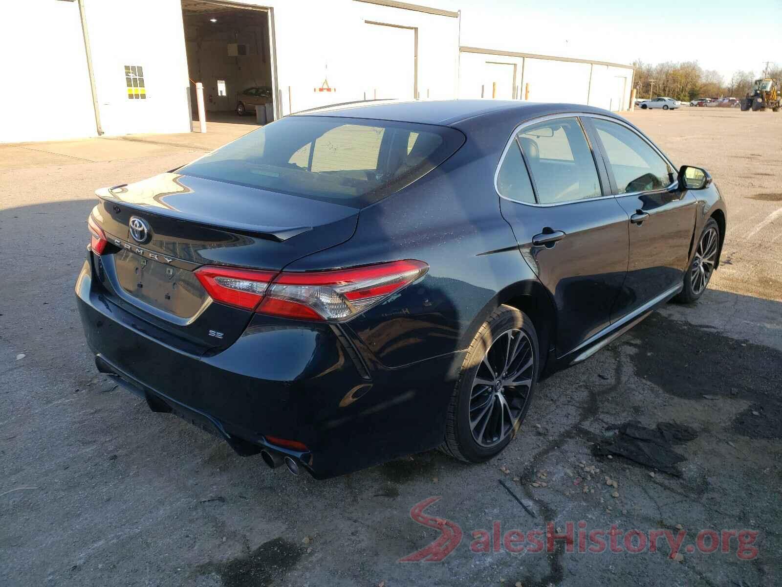 JTNB11HK0J3028281 2018 TOYOTA CAMRY