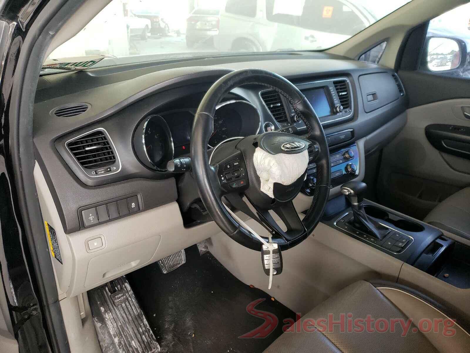 KNDMB5C13H6328986 2017 KIA SEDONA