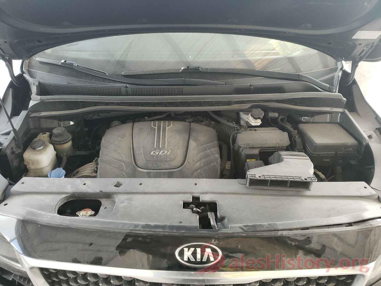 KNDMB5C13H6328986 2017 KIA SEDONA