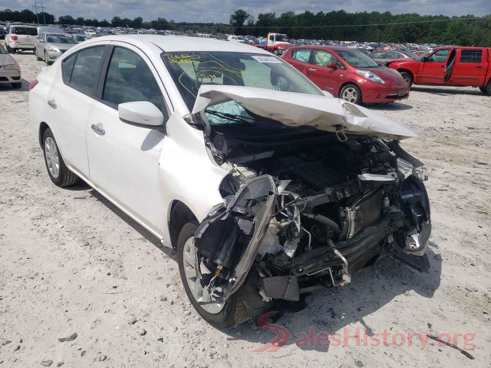 3N1CN7AP3JL887443 2018 NISSAN VERSA