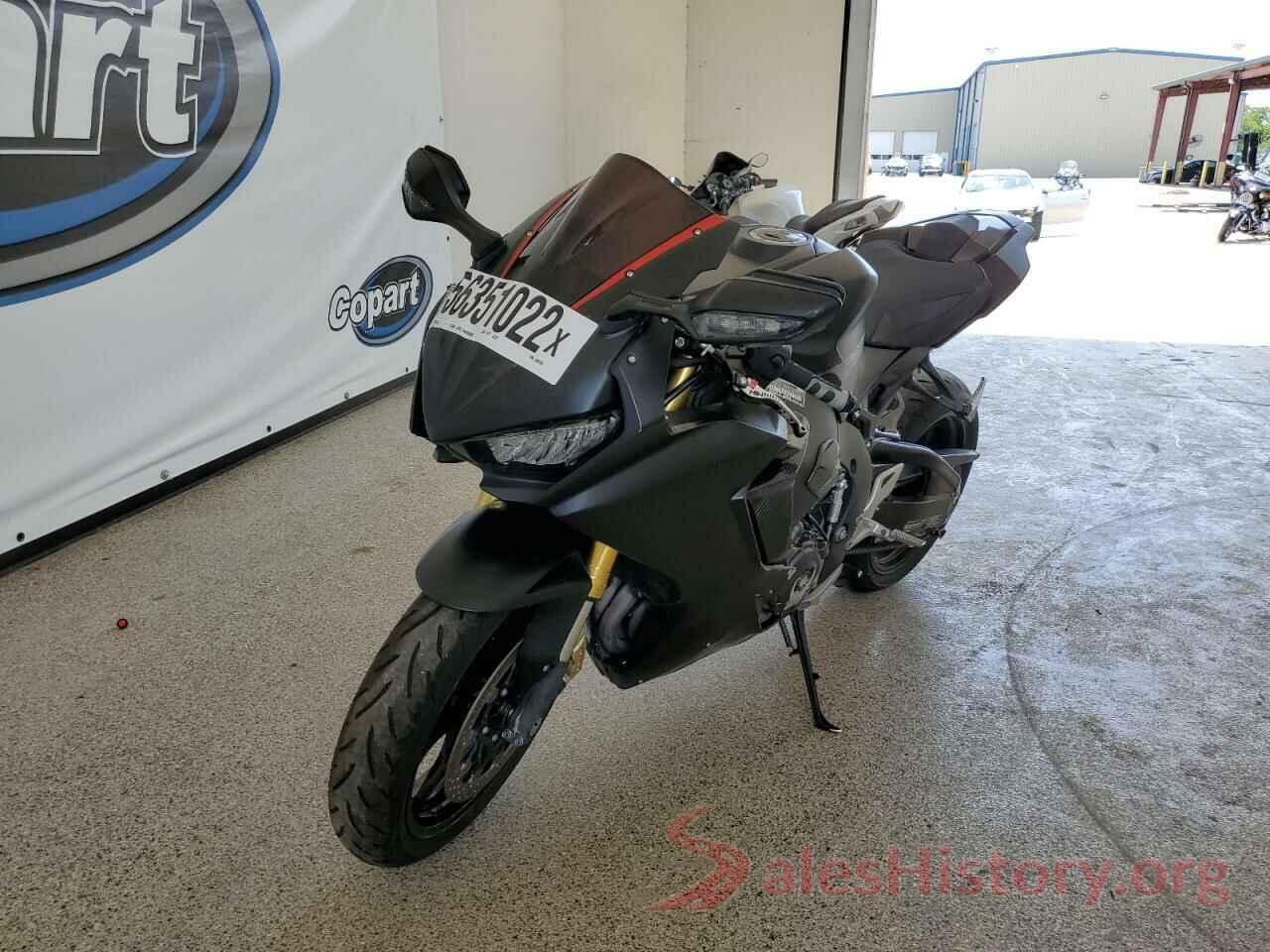 JH2SC7704HK000086 2017 HONDA CBR CYCLE