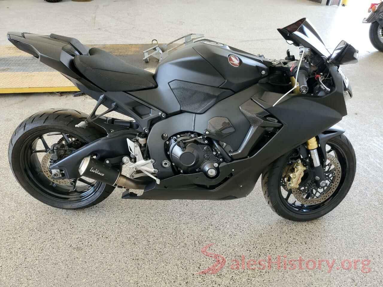 JH2SC7704HK000086 2017 HONDA CBR CYCLE