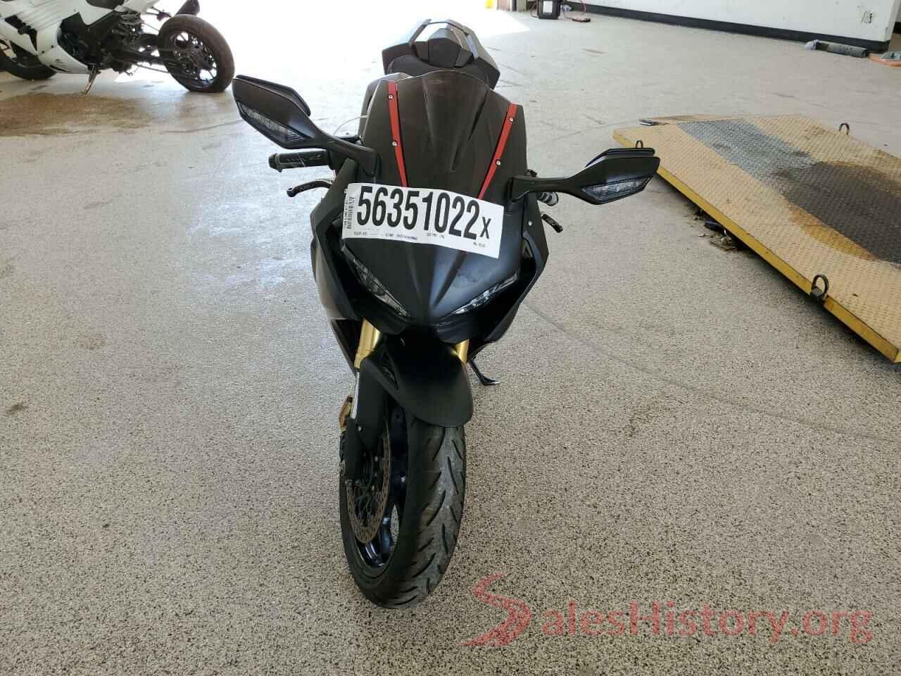 JH2SC7704HK000086 2017 HONDA CBR CYCLE