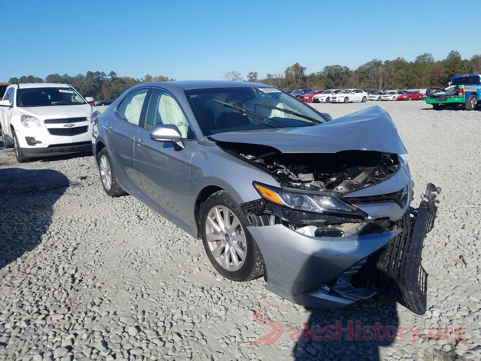 JTNB11HK7J3020355 2018 TOYOTA CAMRY