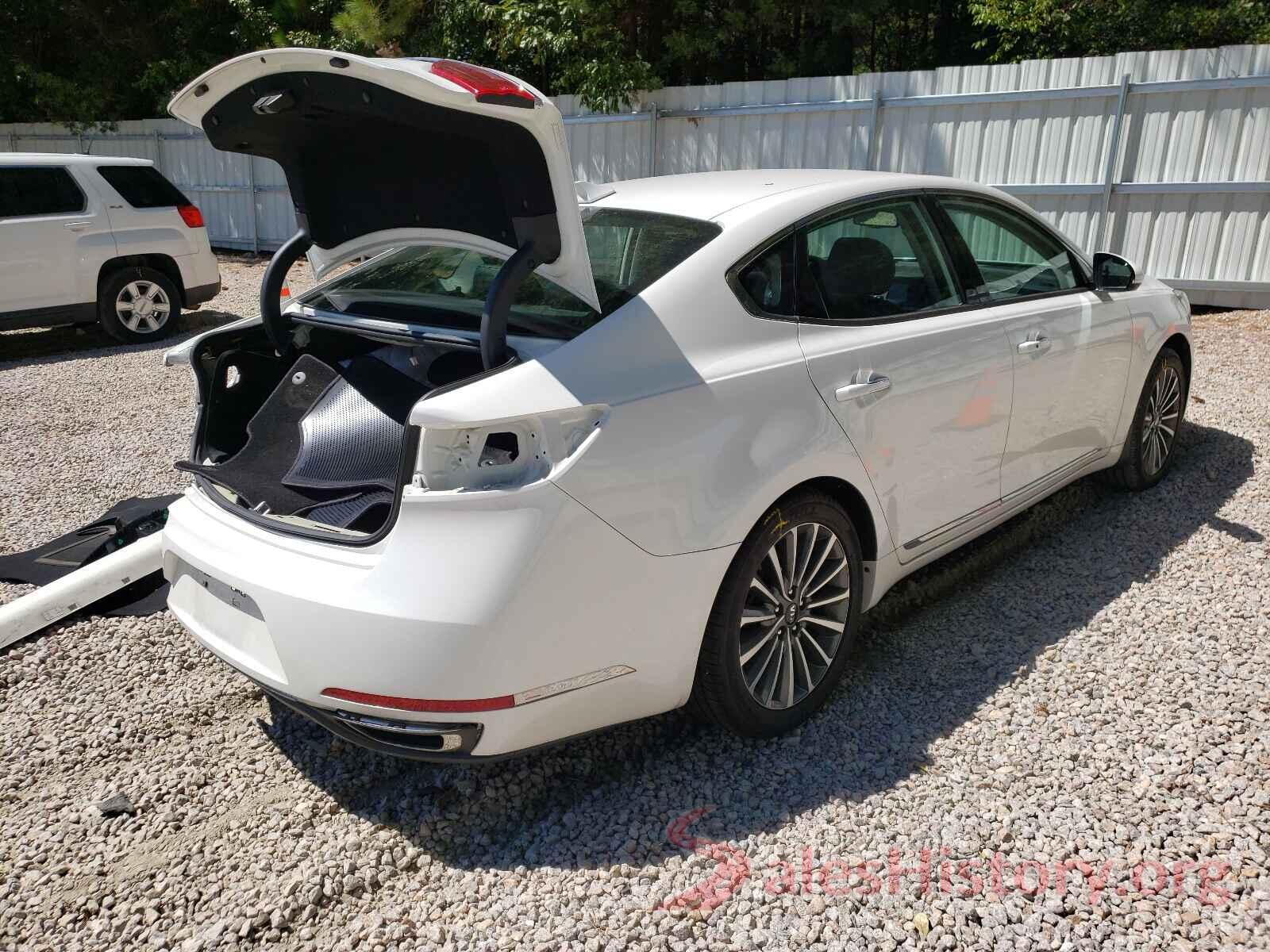 KNALB4J11J5127489 2018 KIA CADENZA