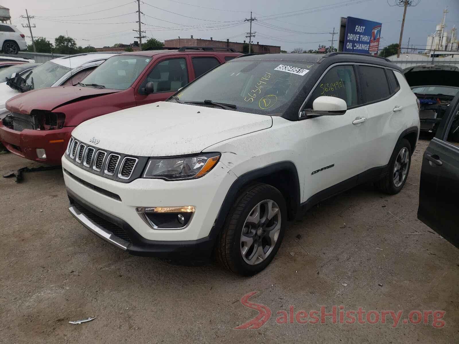 3C4NJDCB0JT458195 2018 JEEP COMPASS