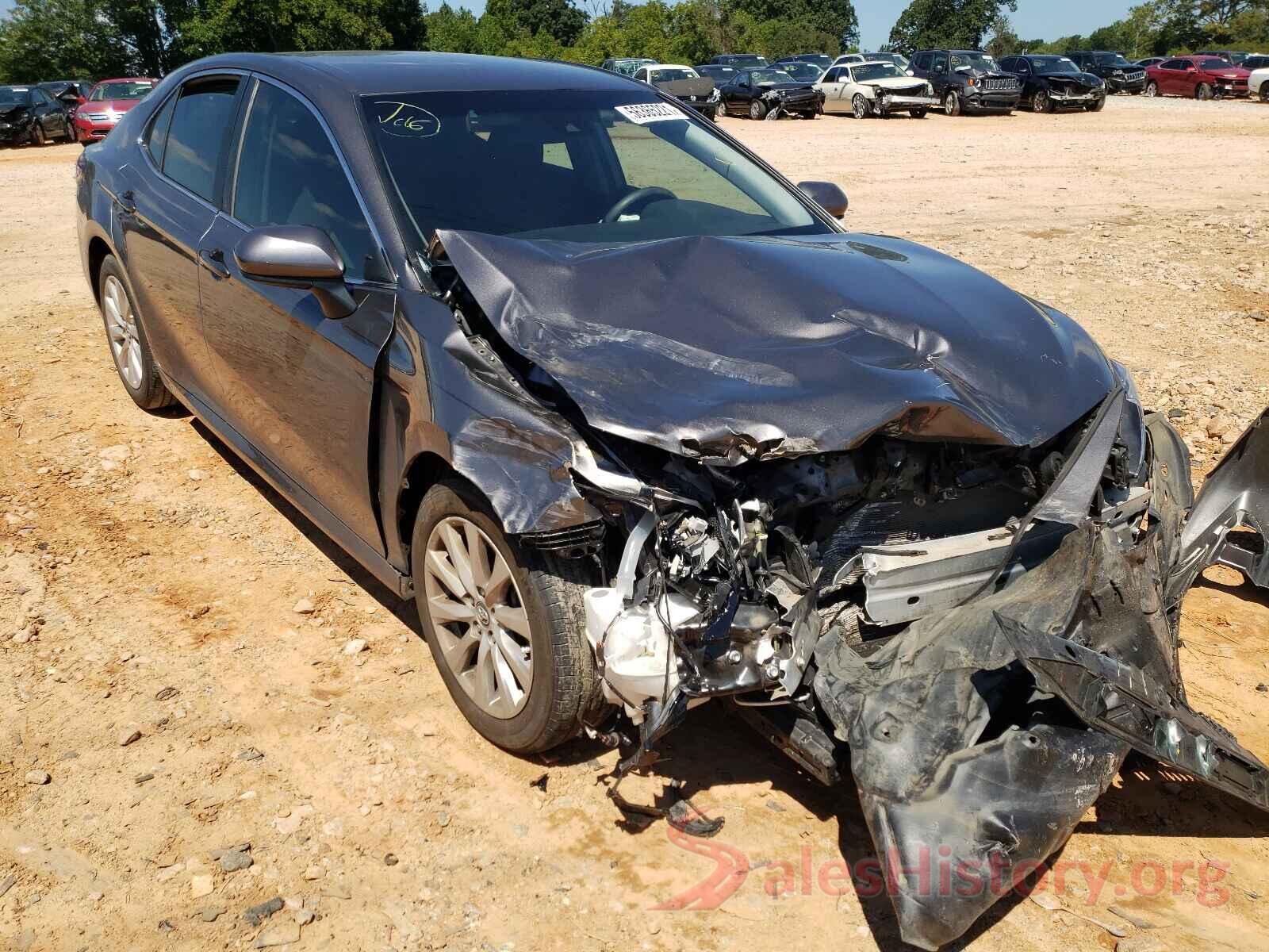 4T1B11HK6JU626255 2018 TOYOTA CAMRY