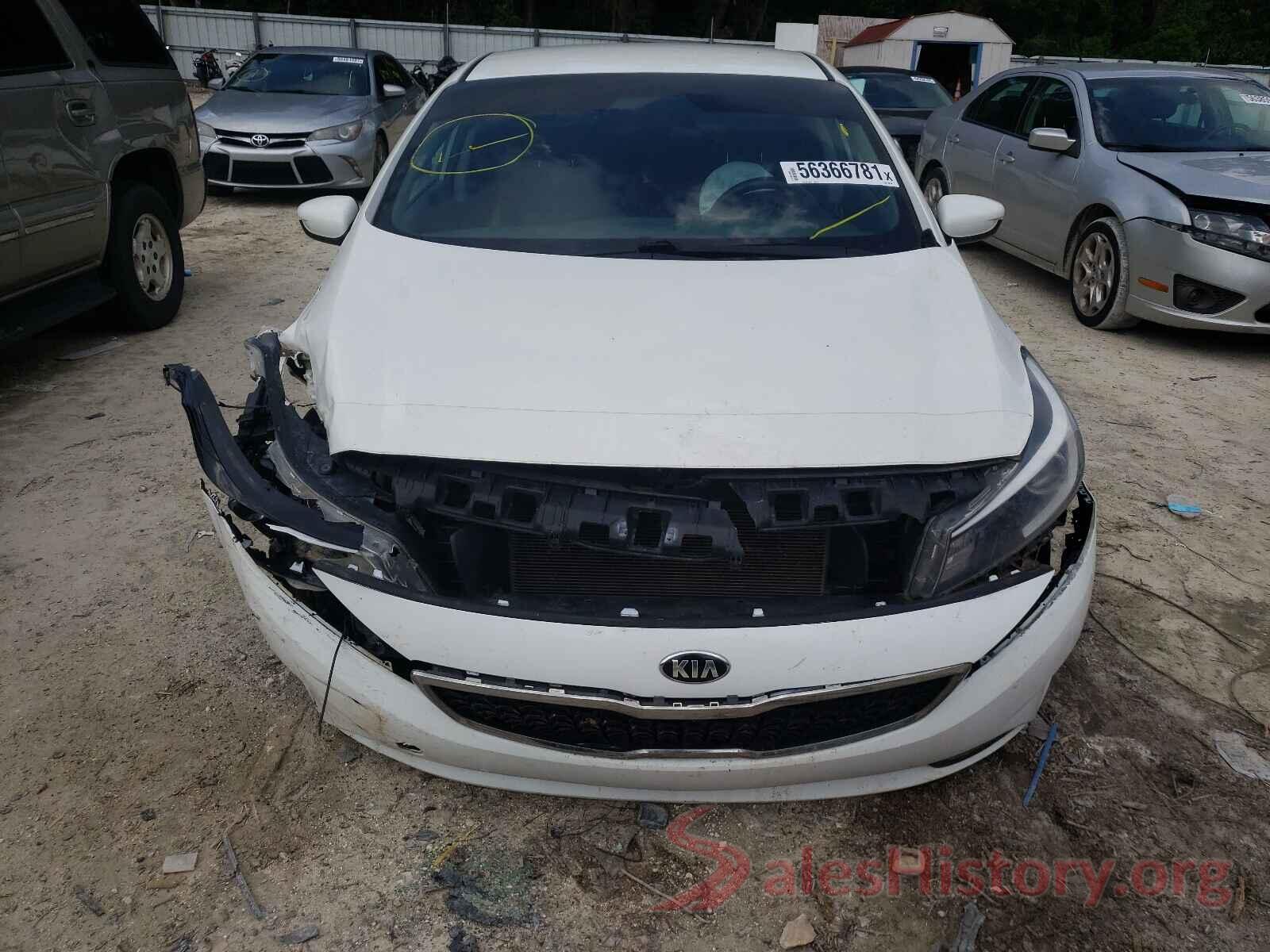 3KPFK4A79HE038756 2017 KIA FORTE