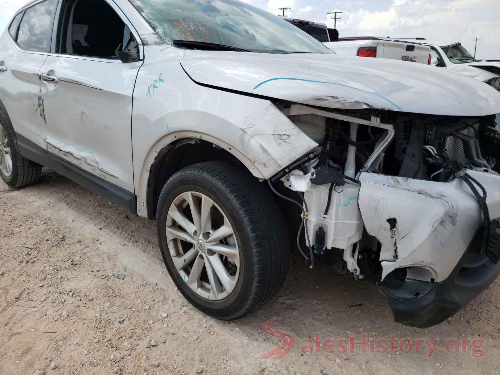 JN1BJ1CPXHW012348 2017 NISSAN ROGUE