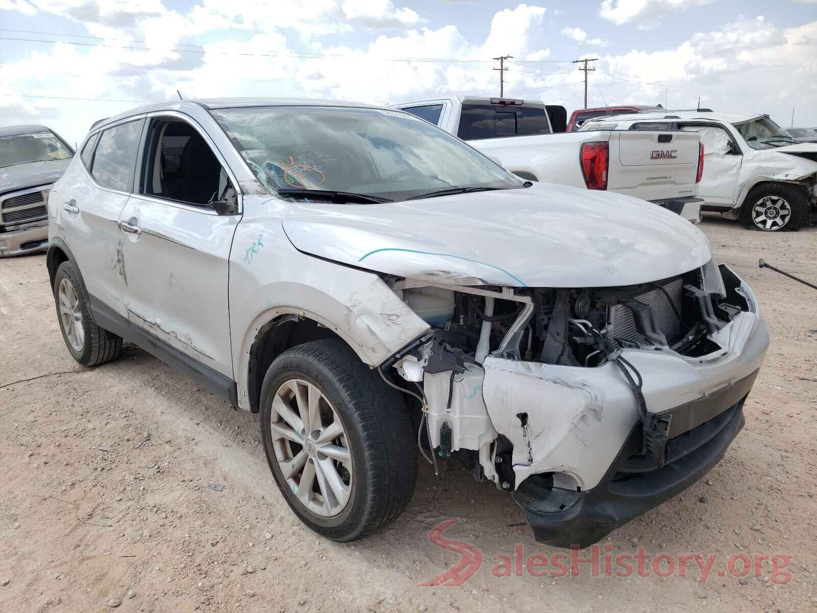 JN1BJ1CPXHW012348 2017 NISSAN ROGUE