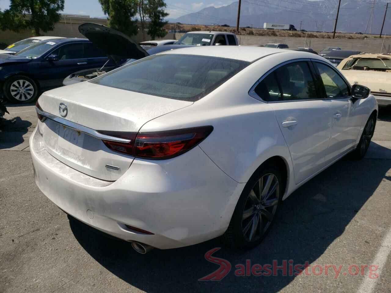 JM1GL1VM0J1332118 2018 MAZDA 6