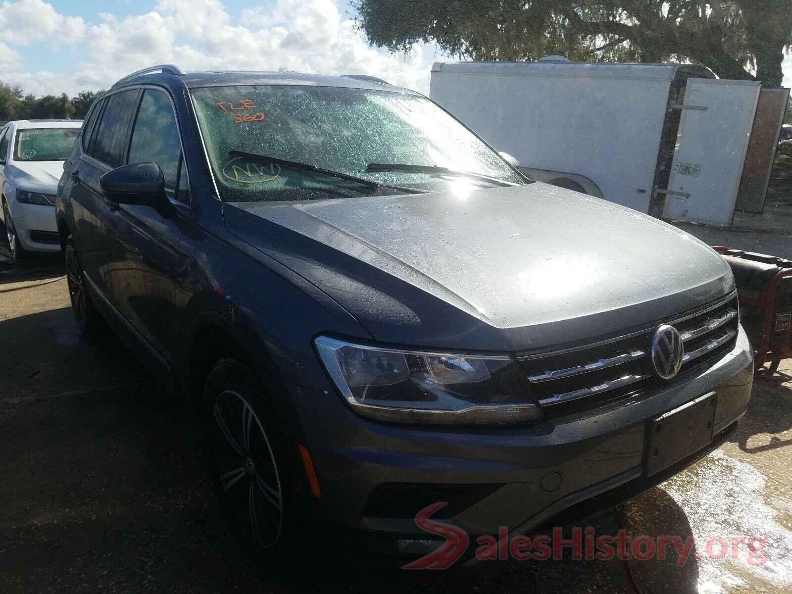 3VV2B7AX2JM099010 2018 VOLKSWAGEN TIGUAN