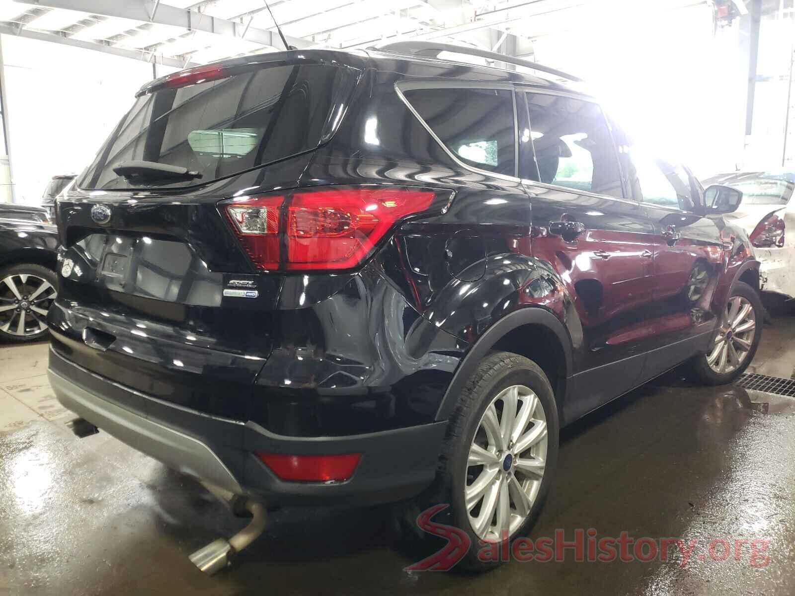 1FMCU9HD4KUA26007 2019 FORD ESCAPE