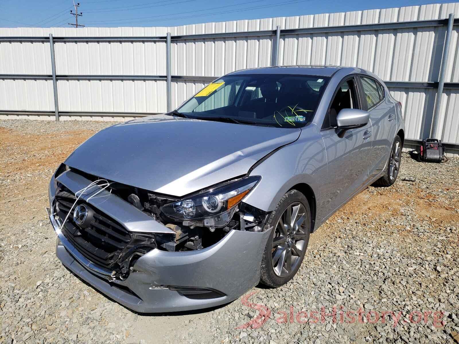 3MZBN1L32JM241947 2018 MAZDA 3