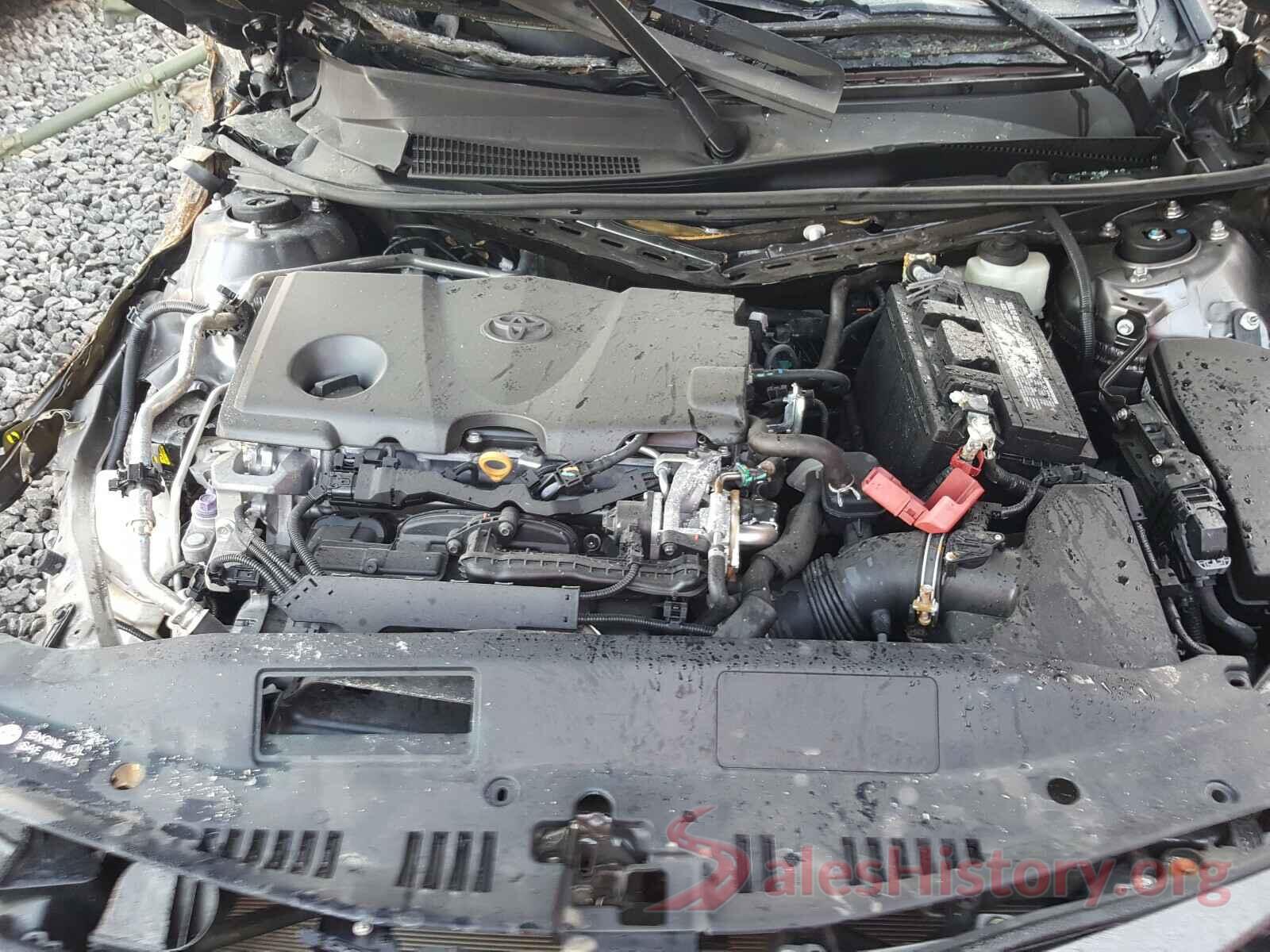 4T1B11HK7JU067833 2018 TOYOTA CAMRY