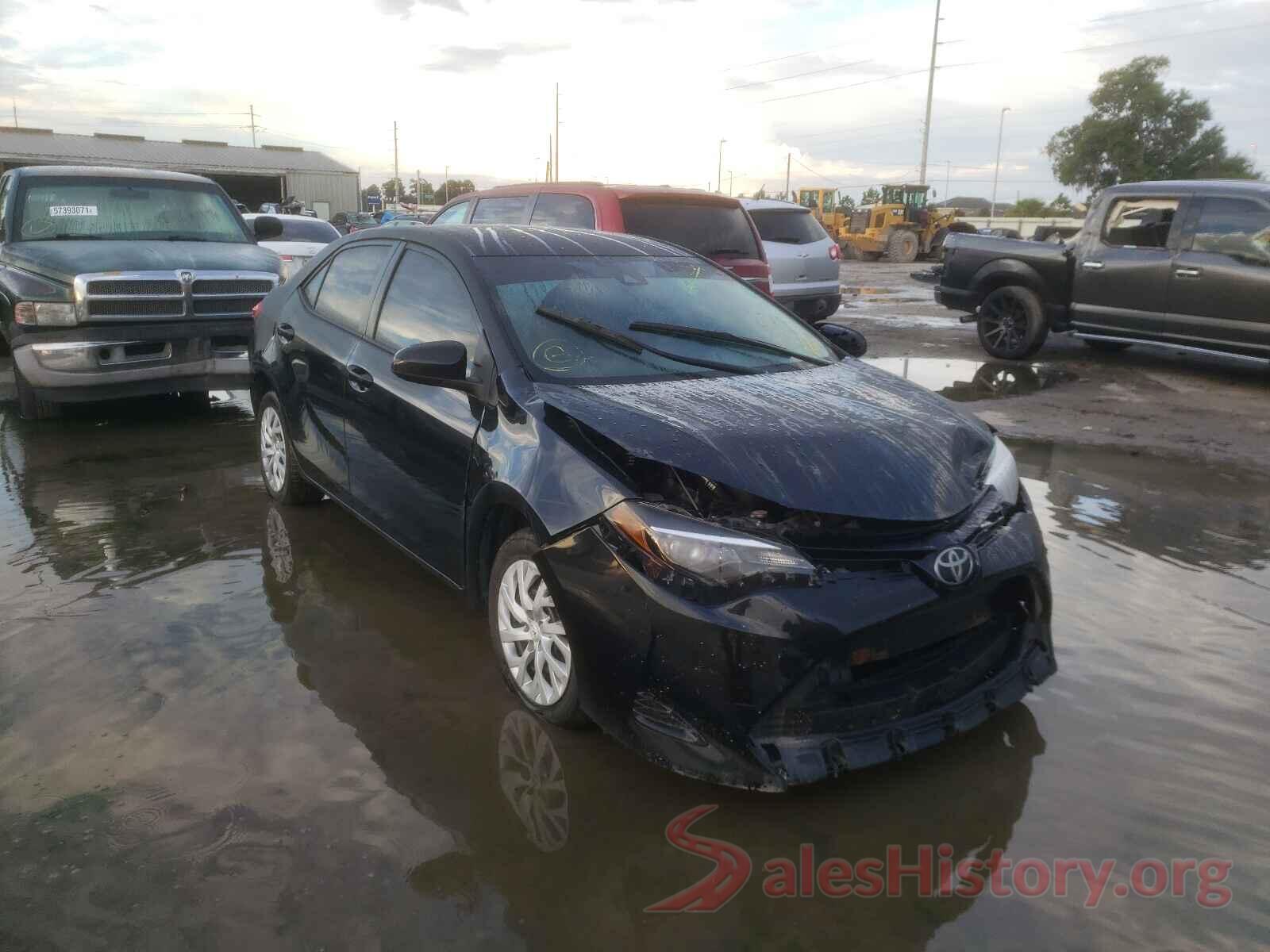 5YFBURHE2JP778082 2018 TOYOTA COROLLA