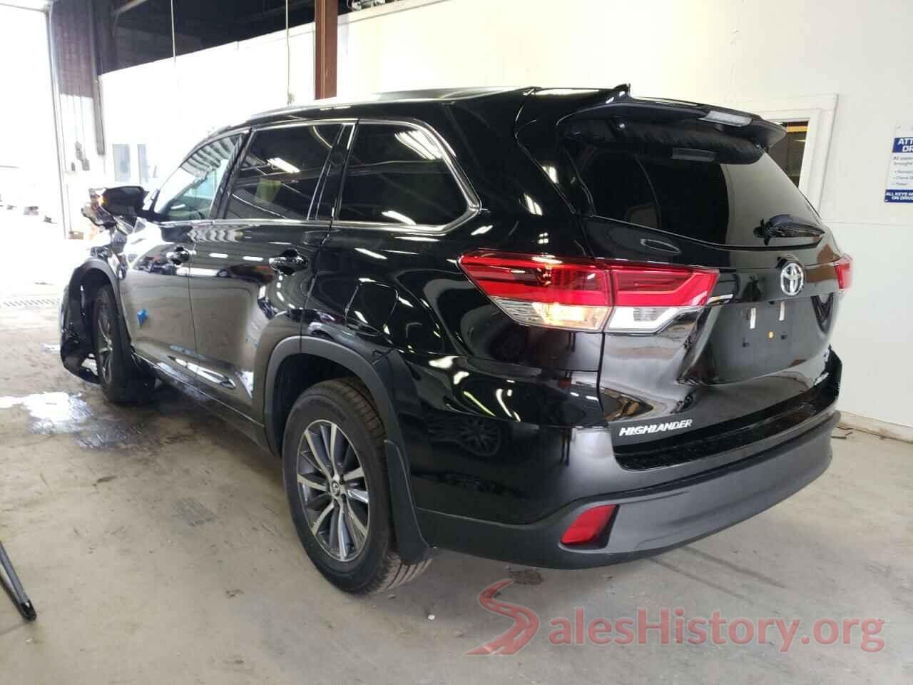 5TDJZRFH0JS860281 2018 TOYOTA HIGHLANDER