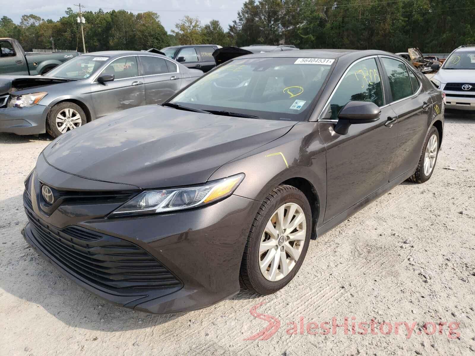 4T1B11HK0JU561709 2018 TOYOTA CAMRY