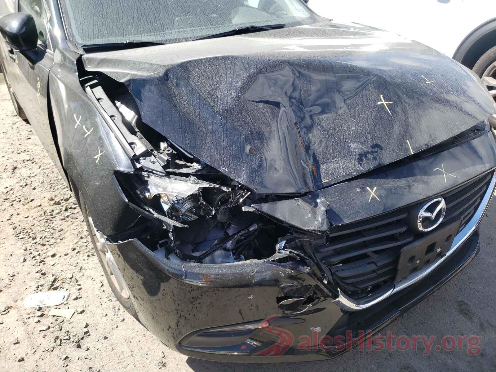 3MZBN1U78JM188320 2018 MAZDA 3