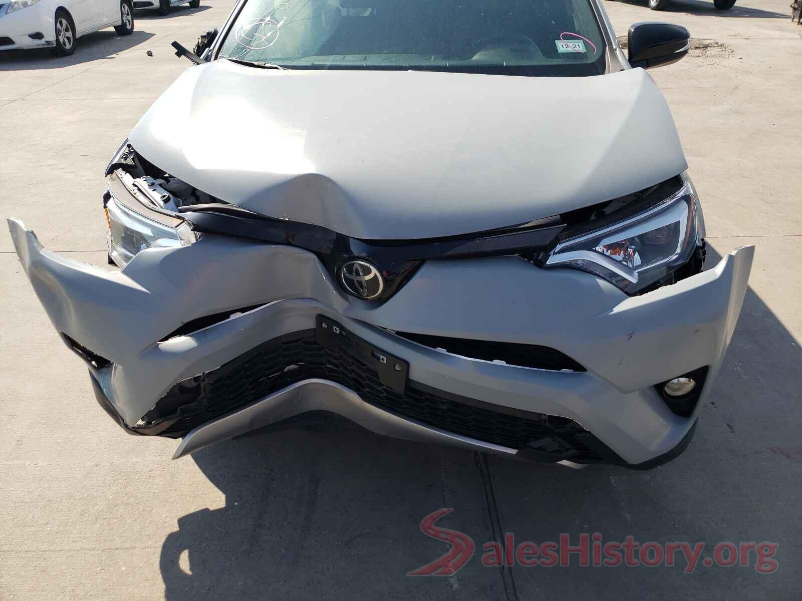 JTMNFREV9JJ727341 2018 TOYOTA RAV4