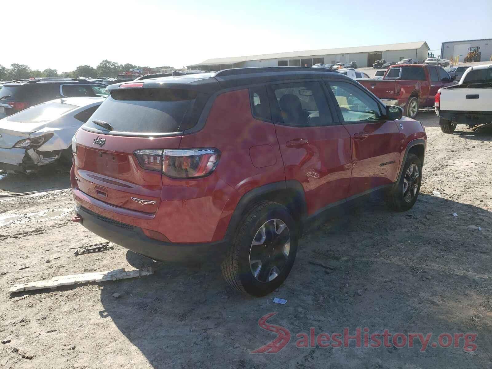 3C4NJDDB9JT451146 2018 JEEP COMPASS