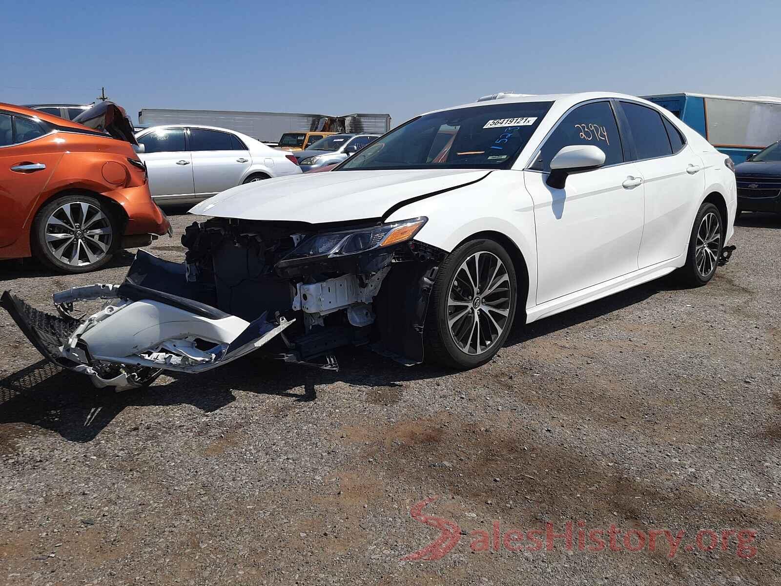 4T1B11HK5JU152394 2018 TOYOTA CAMRY