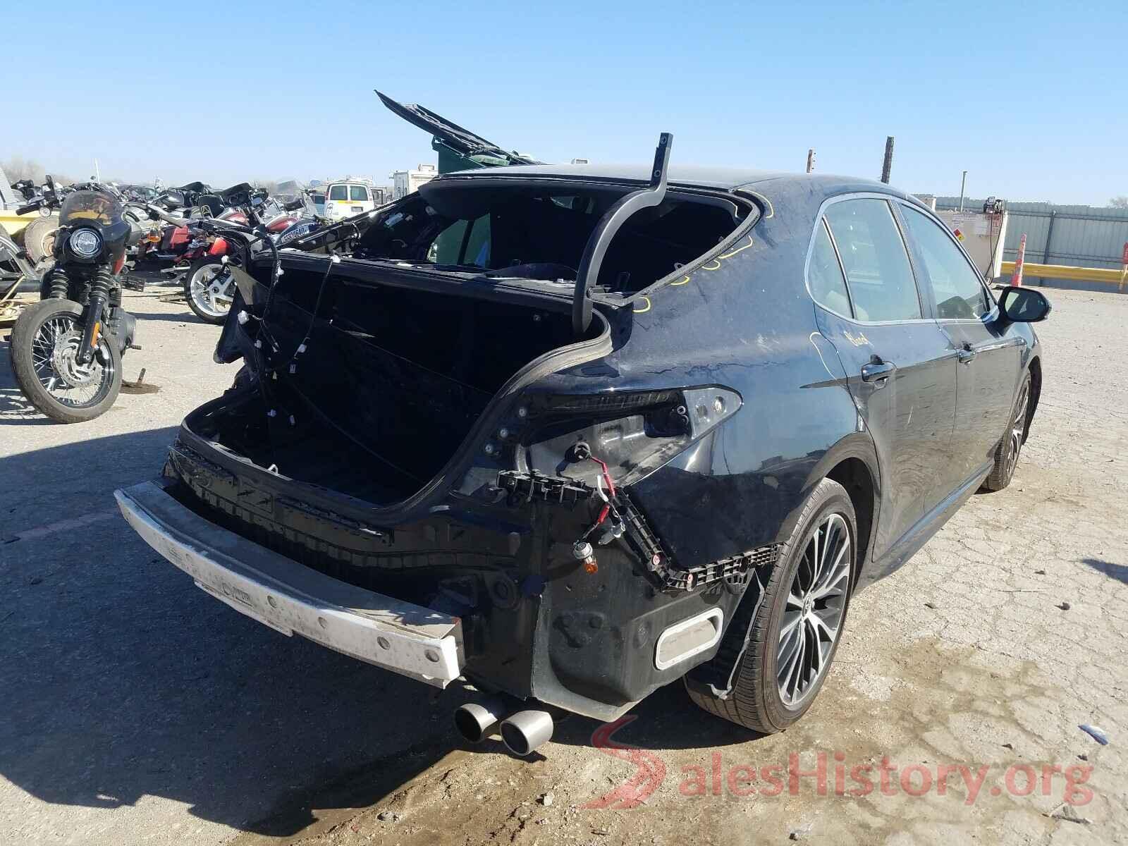 JTNB11HK4J3042247 2018 TOYOTA CAMRY