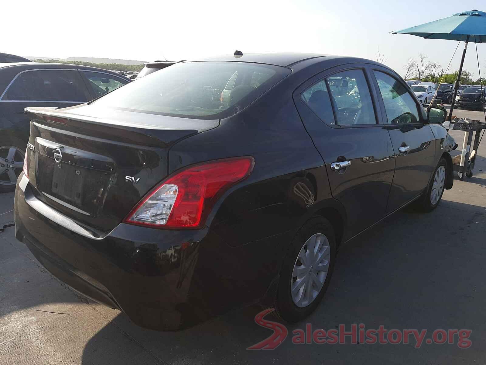 3N1CN7AP2JL862002 2018 NISSAN VERSA