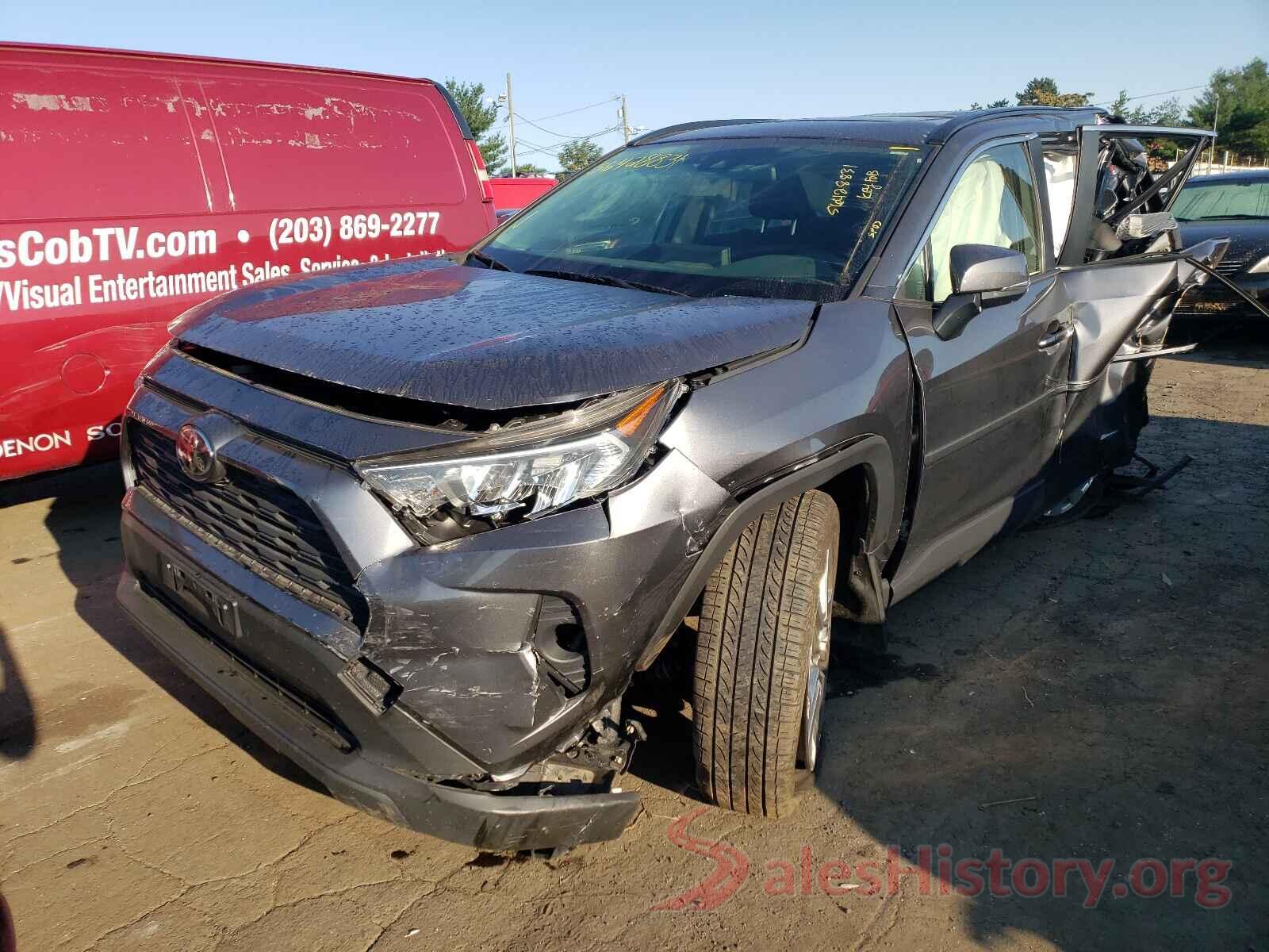 JTMA1RFV1KD018950 2019 TOYOTA RAV4