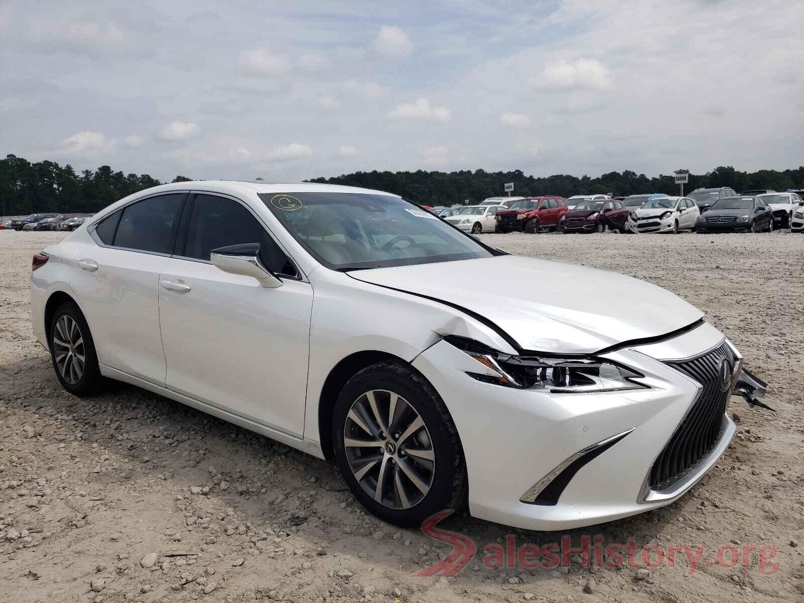 58ADZ1B17MU085649 2021 LEXUS ES350