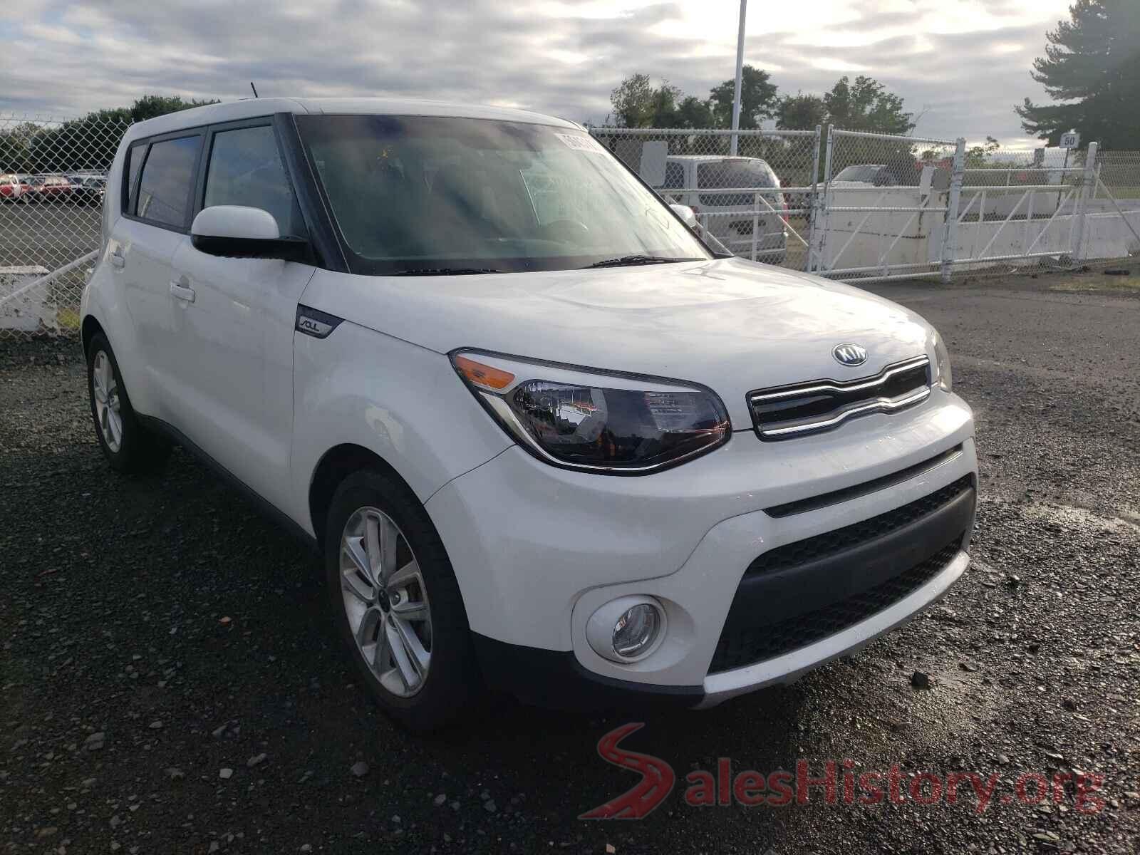 KNDJP3A56H7442411 2017 KIA SOUL