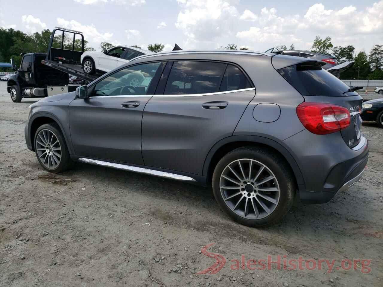 WDCTG4EBXJJ436998 2018 MERCEDES-BENZ GLA-CLASS