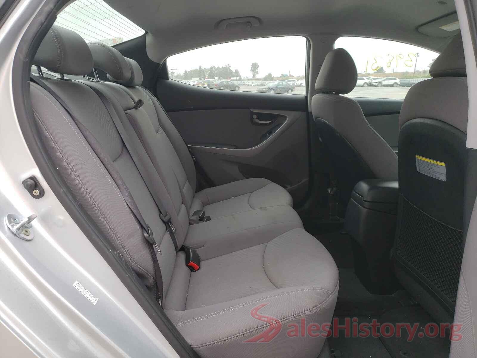 KMHDH4AE0GU575838 2016 HYUNDAI ELANTRA