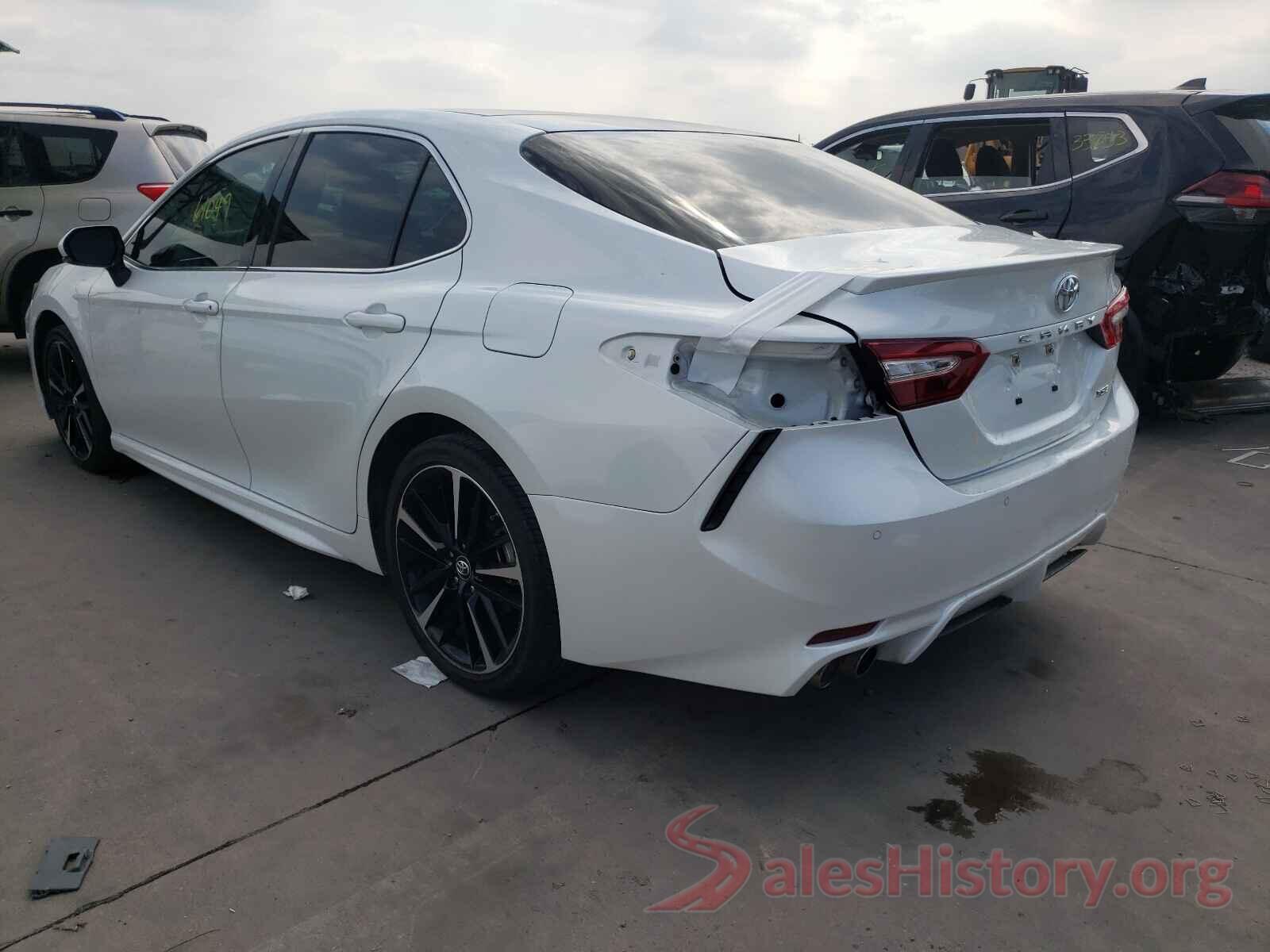 4T1B61HK0JU131826 2018 TOYOTA CAMRY