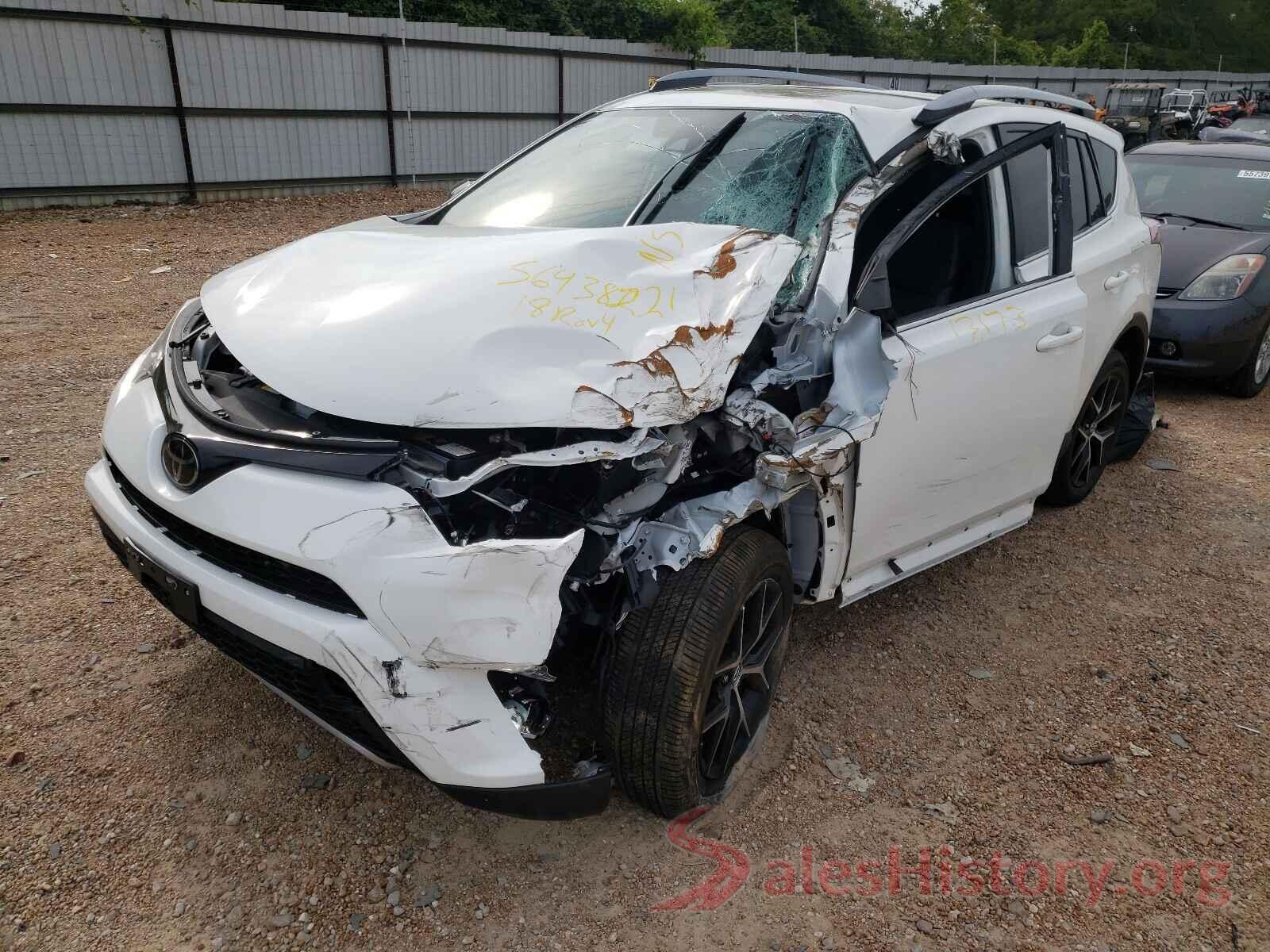 JTMNFREV2JJ735975 2018 TOYOTA RAV4