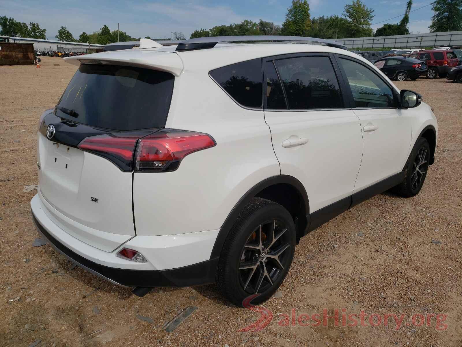 JTMNFREV2JJ735975 2018 TOYOTA RAV4