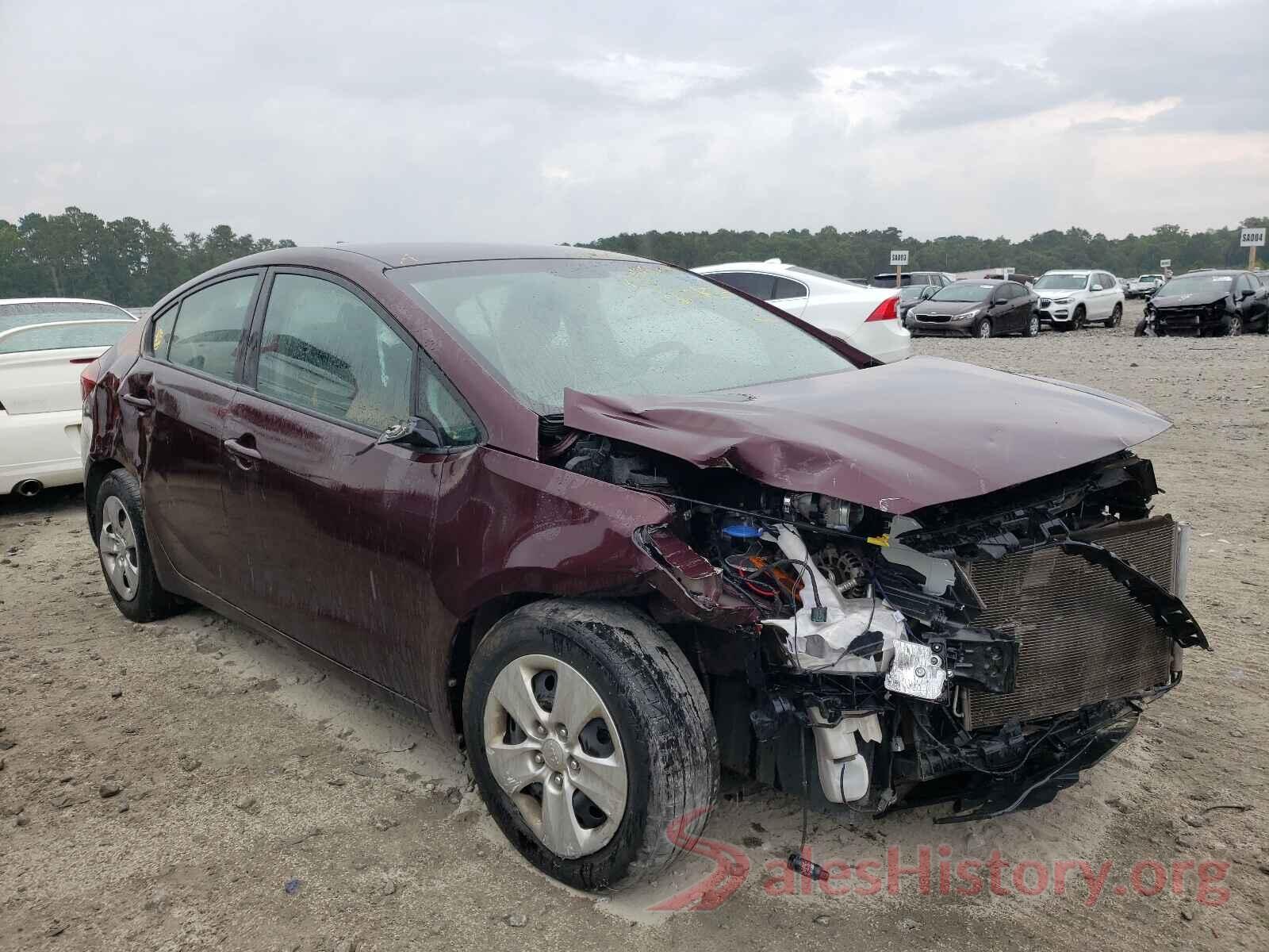 3KPFK4A71HE140004 2017 KIA FORTE