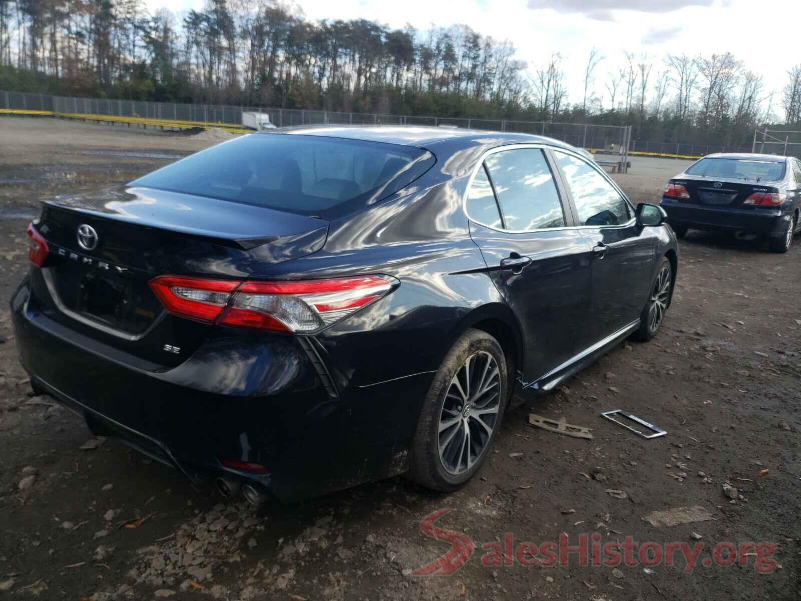 4T1B11HK6JU543019 2018 TOYOTA CAMRY