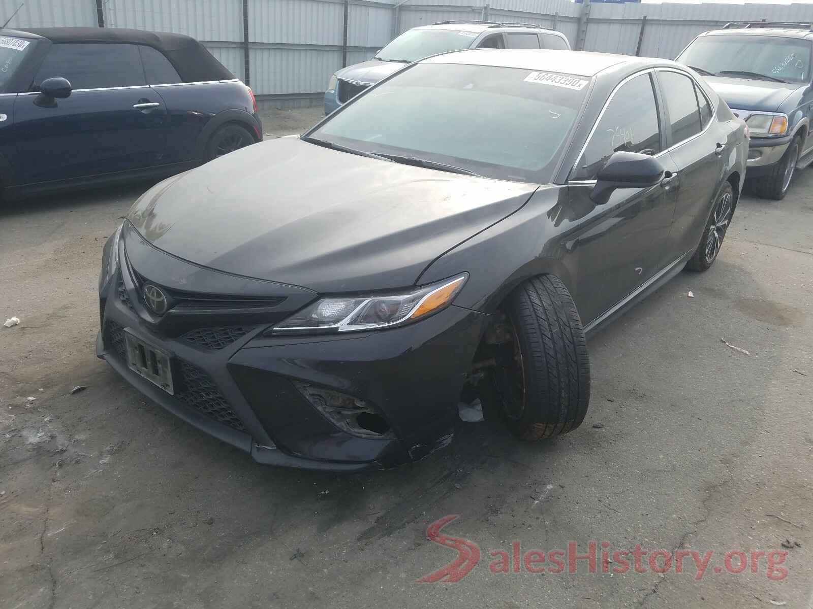 4T1B11HKXJU581255 2018 TOYOTA CAMRY