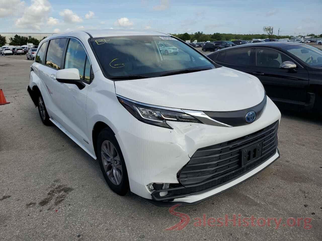 5TDKRKEC6MS042950 2021 TOYOTA SIENNA