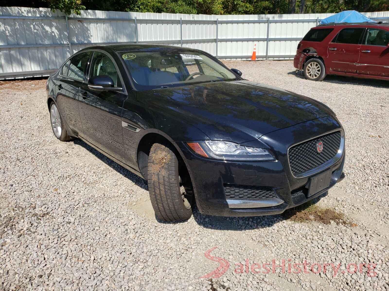 SAJBK4BV2HCY48976 2017 JAGUAR XF