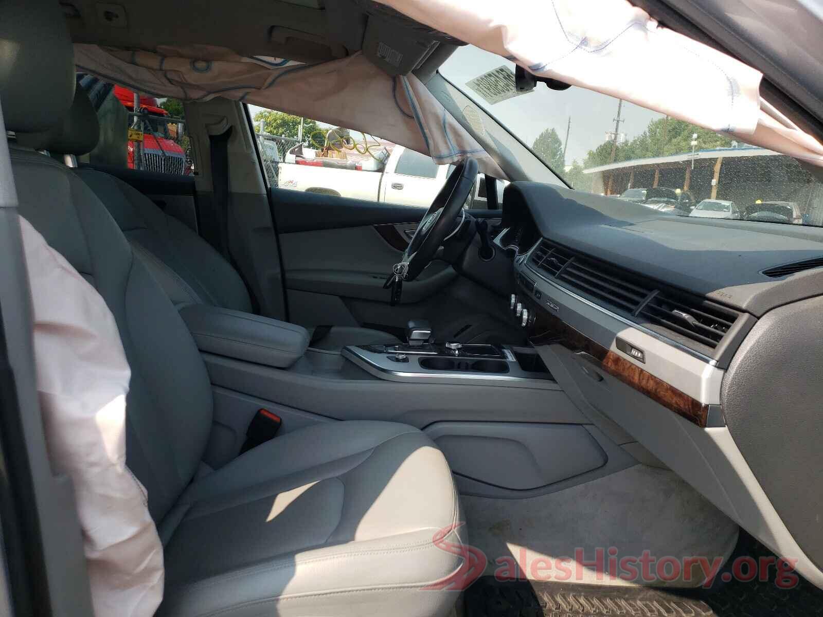 WA1LHAF76JD025697 2018 AUDI Q7