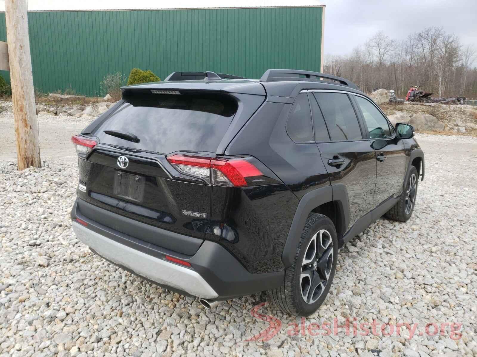 2T3J1RFV5KW008425 2019 TOYOTA RAV4