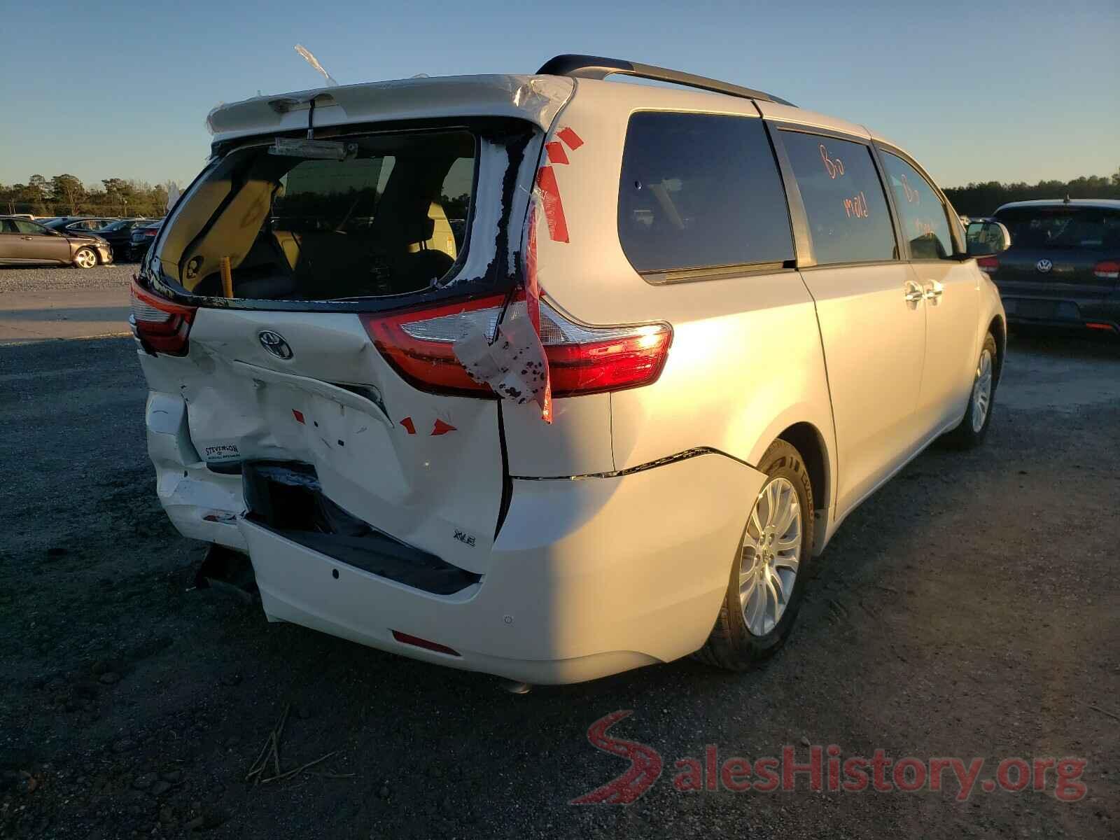 5TDYZ3DC2HS794698 2017 TOYOTA SIENNA