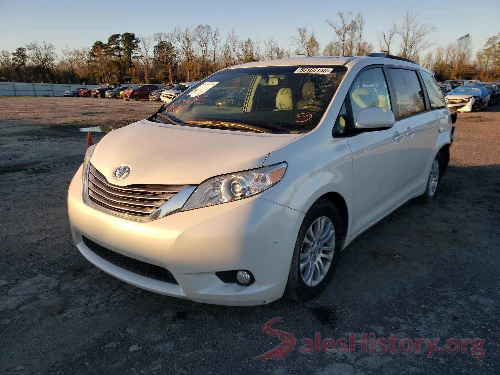 5TDYZ3DC2HS794698 2017 TOYOTA SIENNA