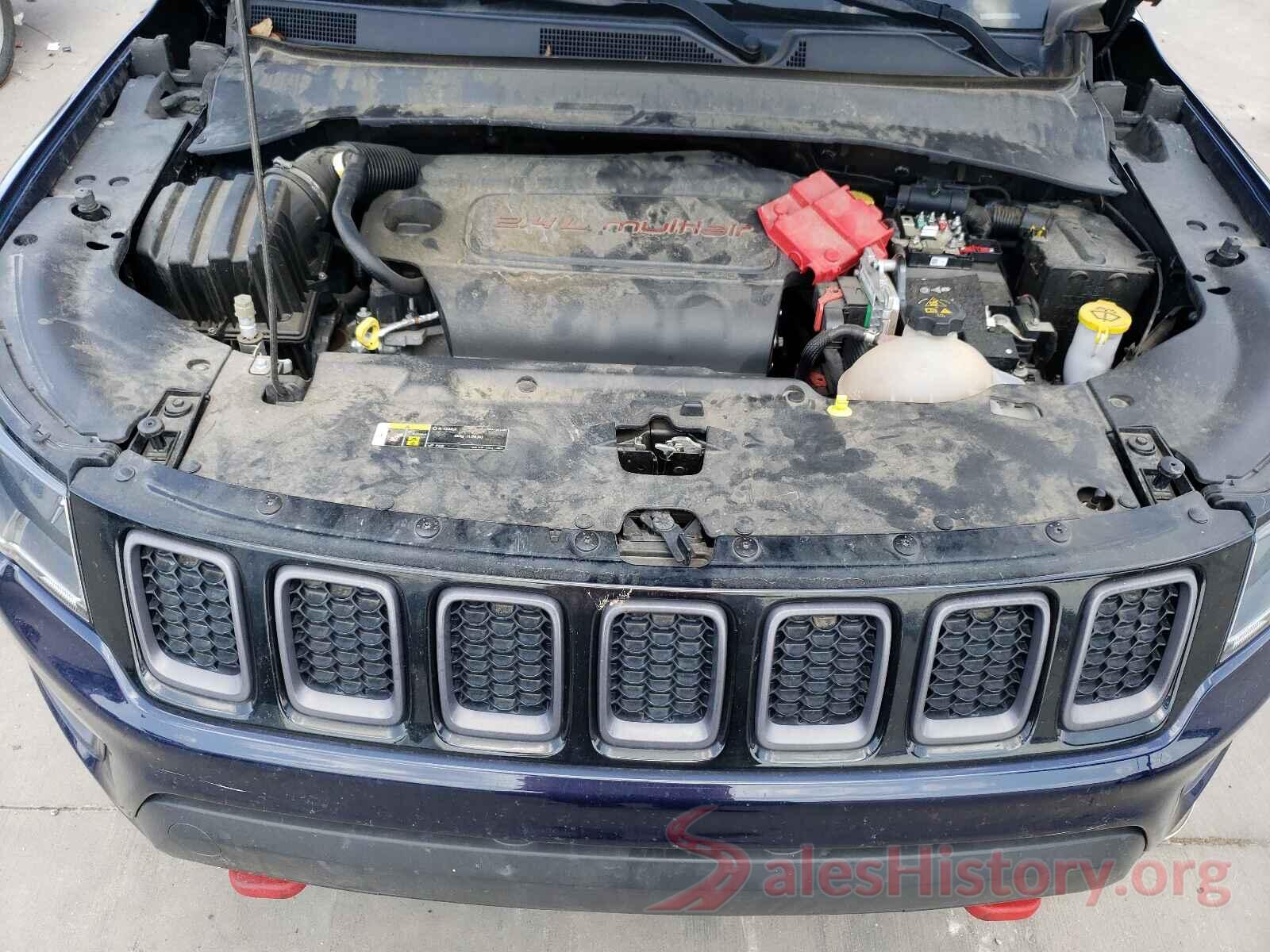 3C4NJDDBXKT733376 2019 JEEP COMPASS