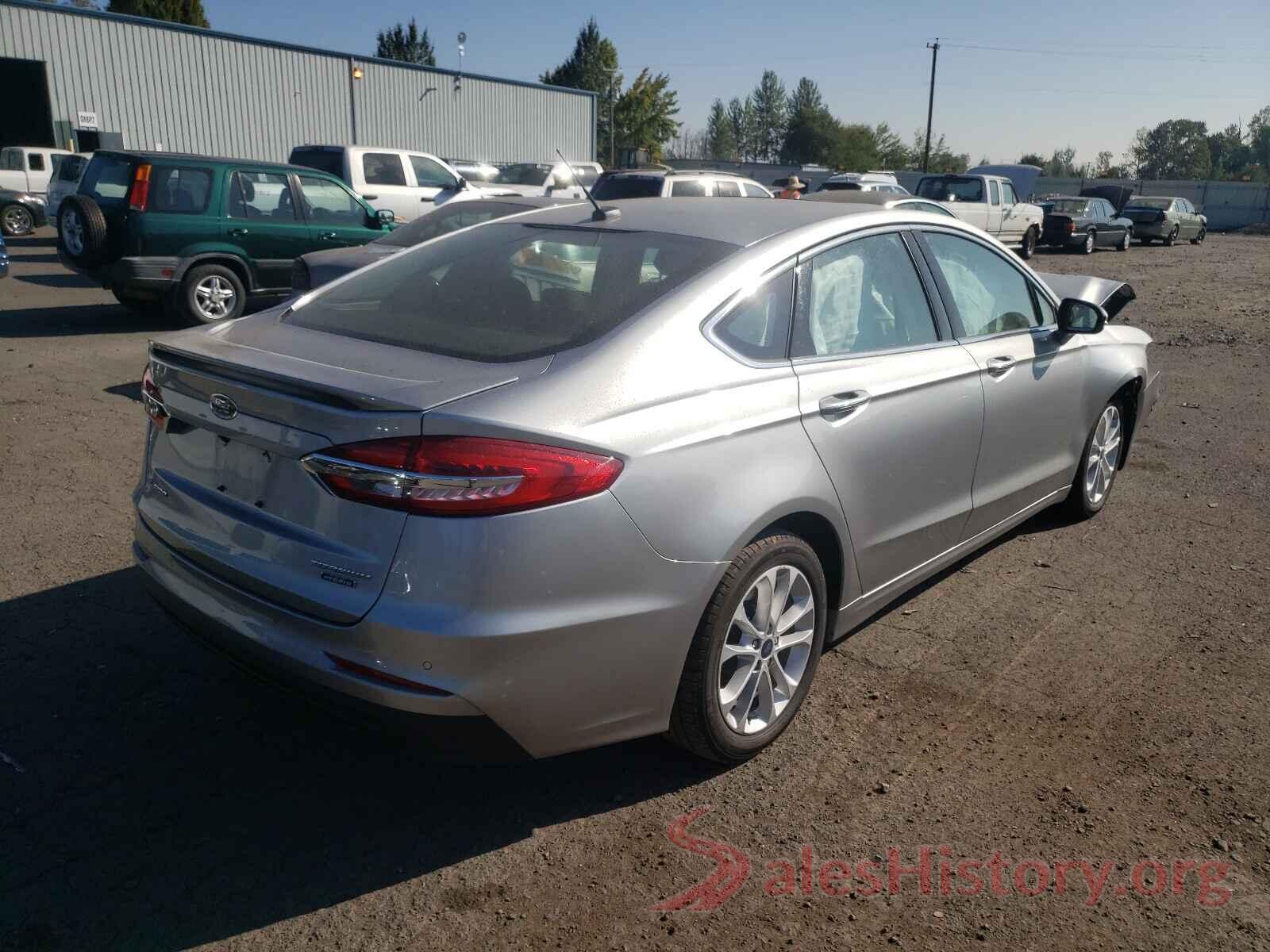 3FA6P0SU3LR256228 2020 FORD FUSION